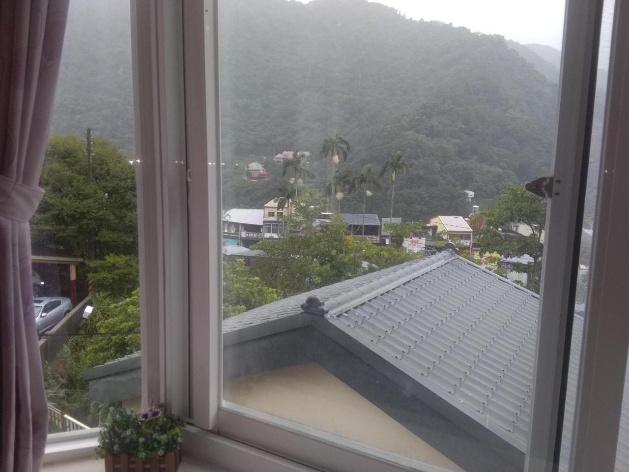 內灣星光流域民宿 Hengshan Buitenkant foto